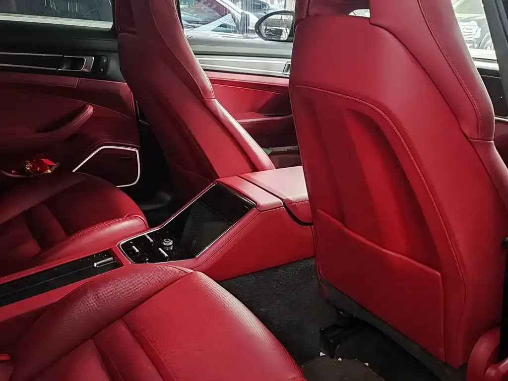Porsche Panamera 2023 из CN, фото 5