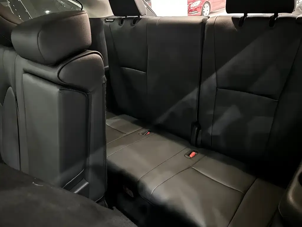 Toyota Highlander 2023 из CN, фото 7