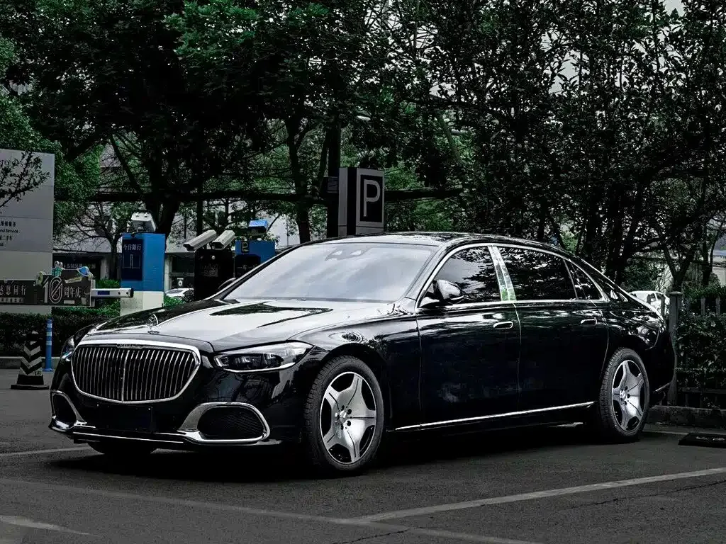 Mercedes-Benz S-Class — фото 1