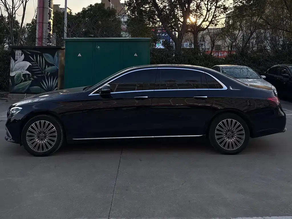 Mercedes-Benz E-Class 2022 из CN, фото 9