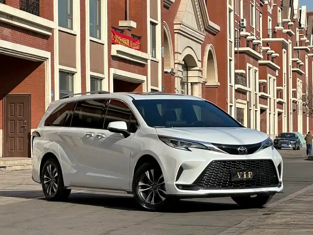 Toyota Granvia 2024 из CN, фото 6