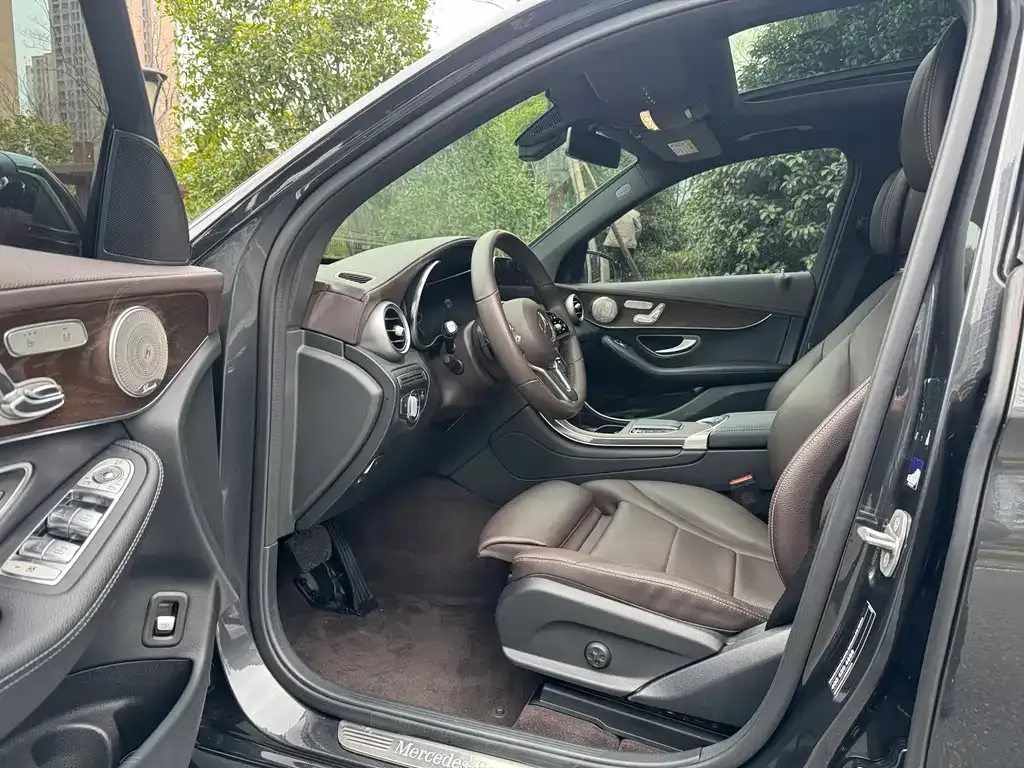 Mercedes-Benz GLC 2022 из CN, фото 10