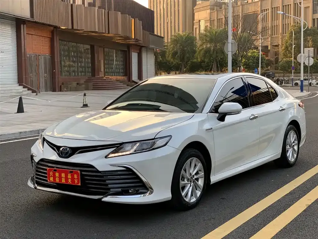 Toyota Camry 2022 из CN, фото 1