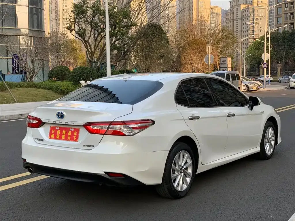 Toyota Camry 2022 из CN, фото 8