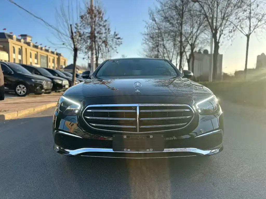 Mercedes-Benz E-Class 2023 из CN, фото 2