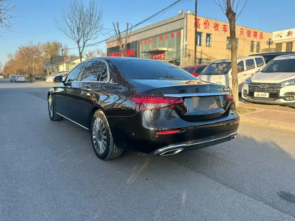 Mercedes-Benz E-Class 2023 из CN, фото 8