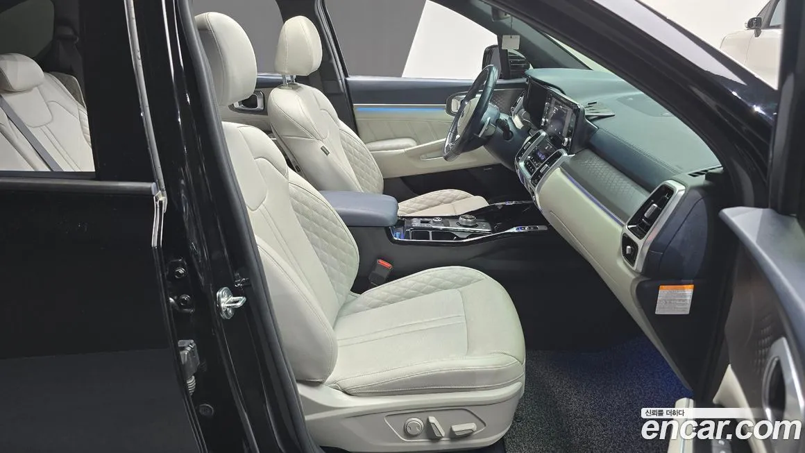 Kia Sorento — фото 8