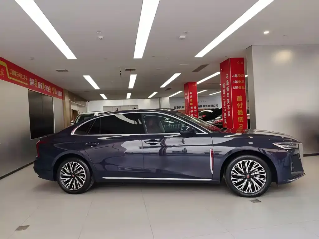 Hongqi H5 2024 из CN, фото 2