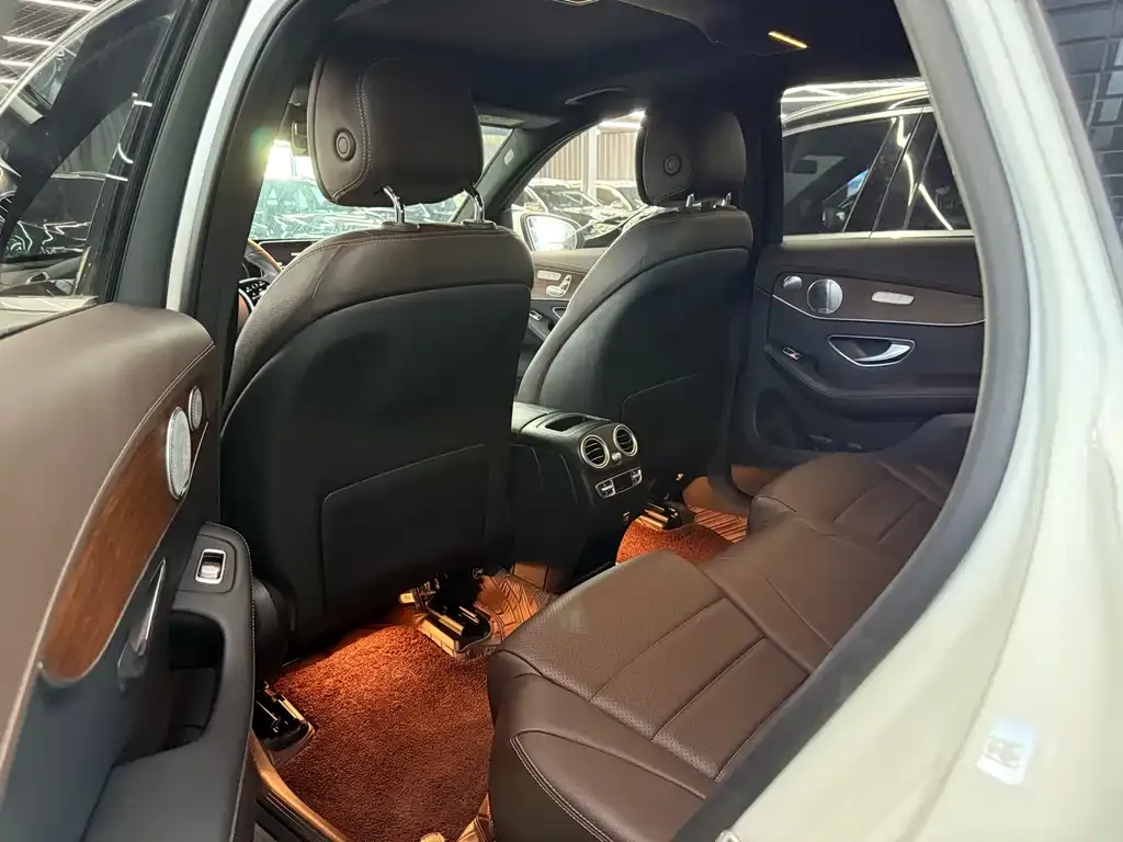 Mercedes-Benz GLC 2021 из CN, фото 3