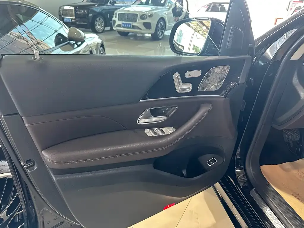 Mercedes-Benz GLE 2023 из CN, фото 3