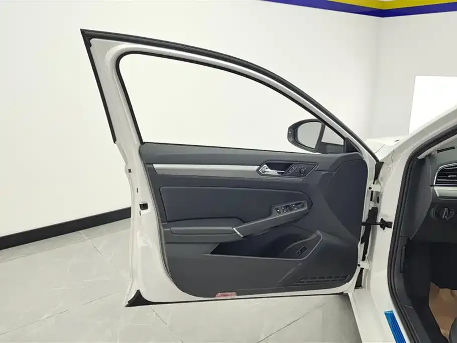 Volkswagen Lamando 2022 из CN, фото 2