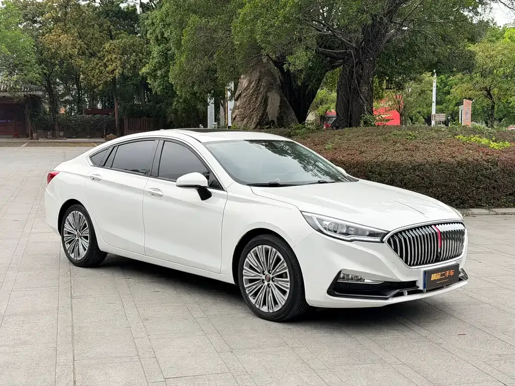 Hongqi H5 — фото 8