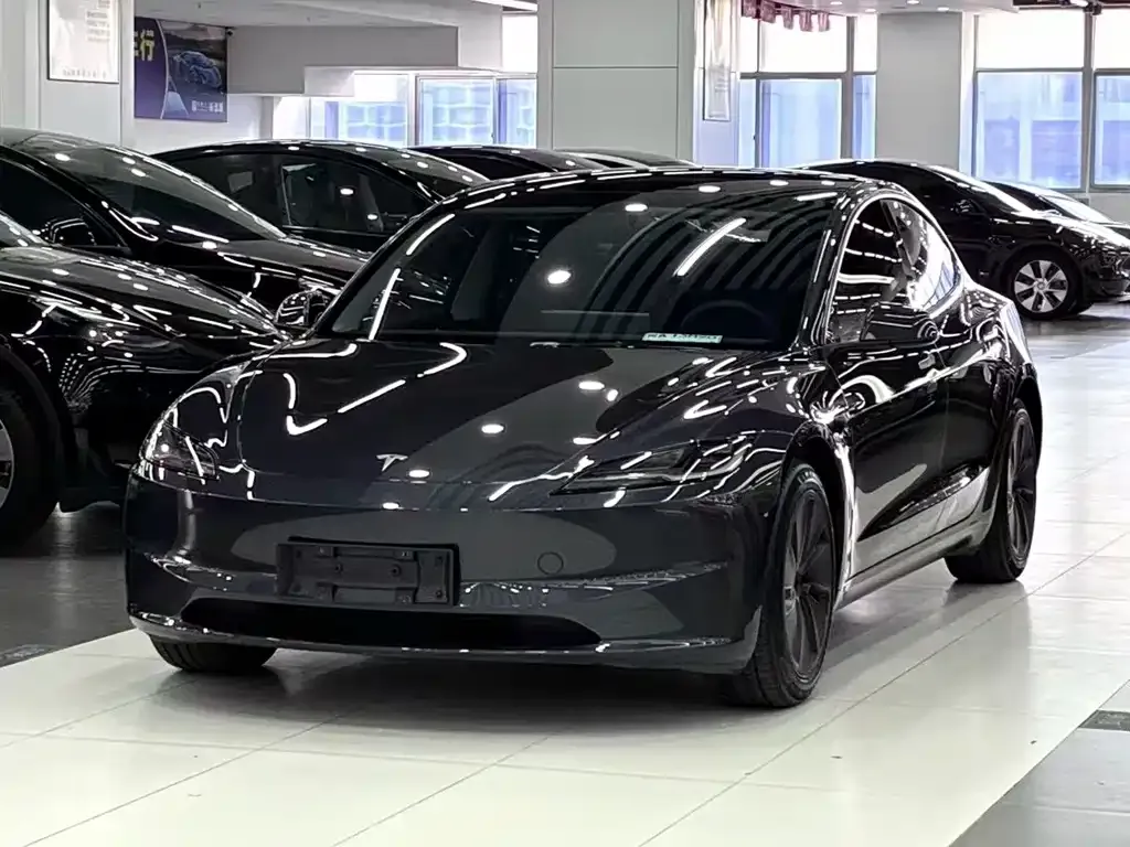 Tesla Model 3 2024 из CN, фото 4