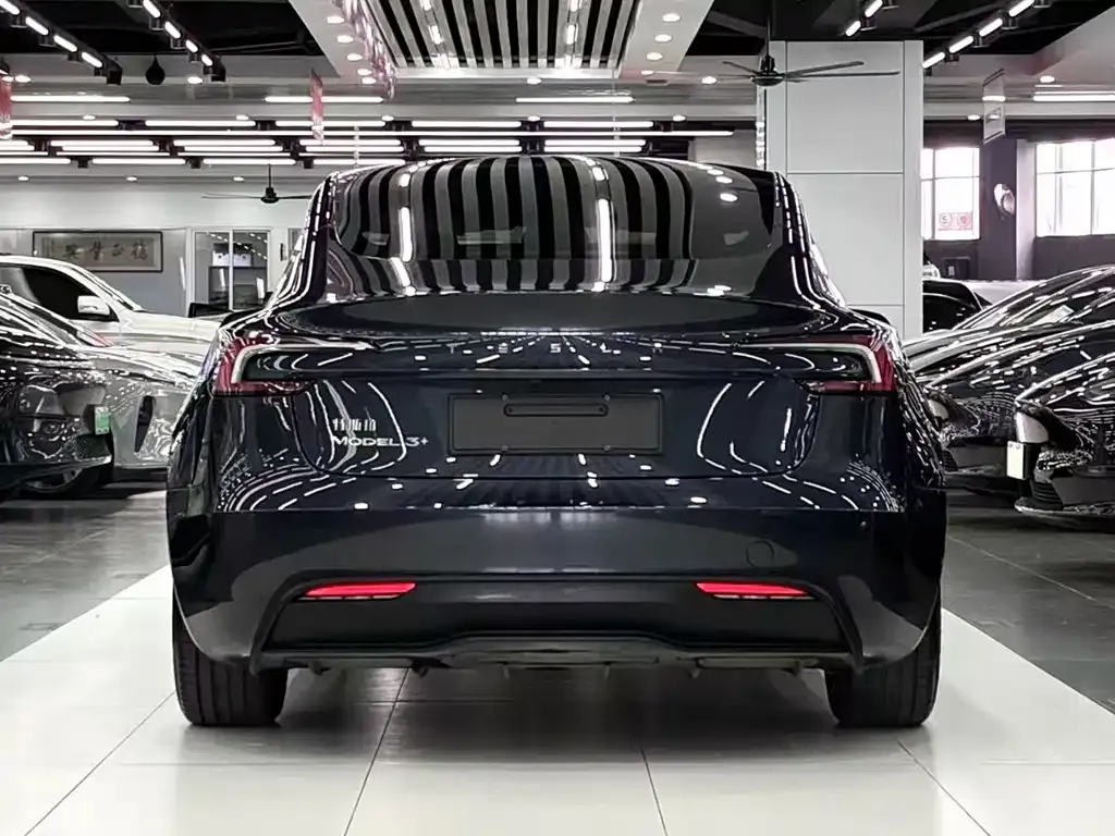Tesla Model 3 2024 из CN, фото 9