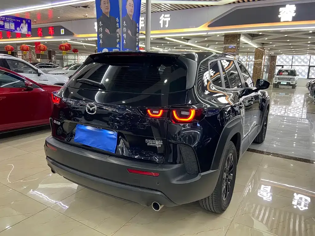 Mazda CX-50 2023 из CN, фото 10
