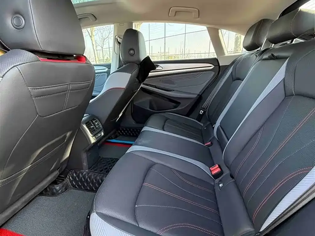 Volkswagen Lamando 2022 из CN, фото 2