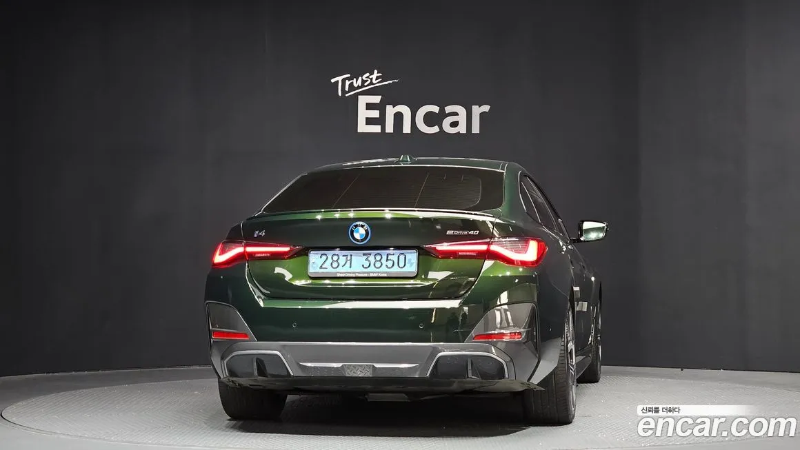 BMW i4 2022 из KR, фото 2