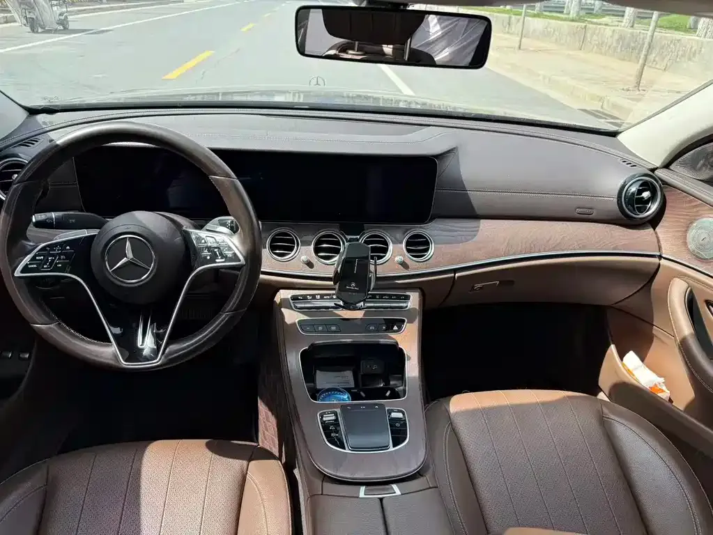 Mercedes-Benz E-Class New Energy — фото 2