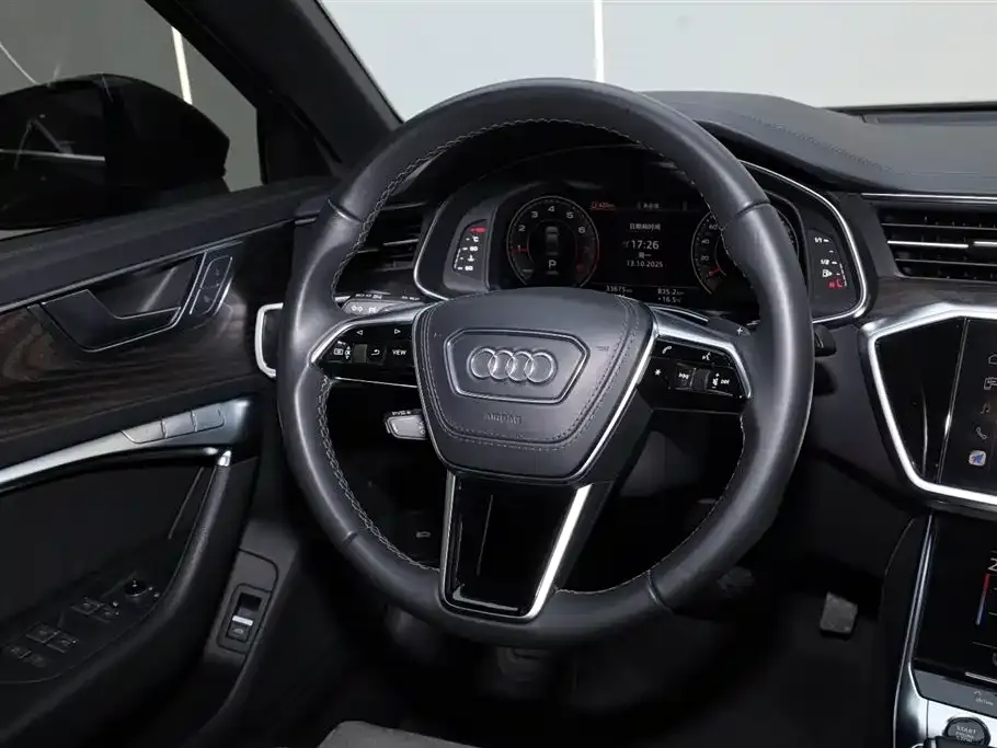 Audi A6L 2023 из CN, фото 3
