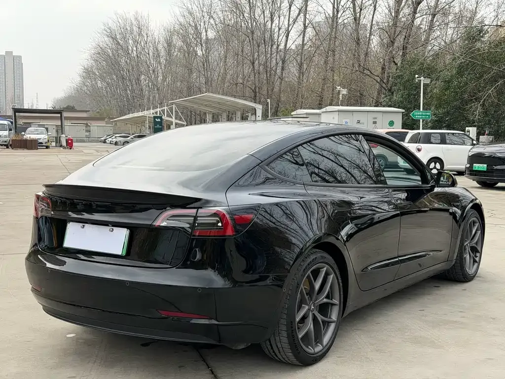 Tesla Model 3 2023 из CN, фото 8