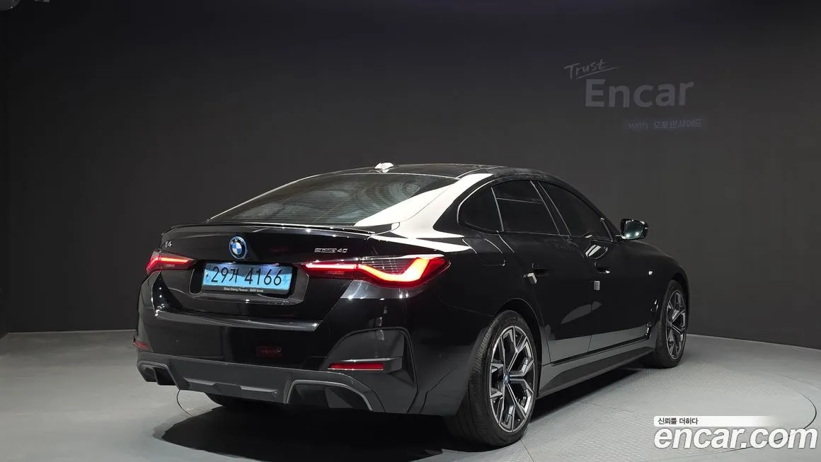 BMW i4 2023 из KR, фото 4