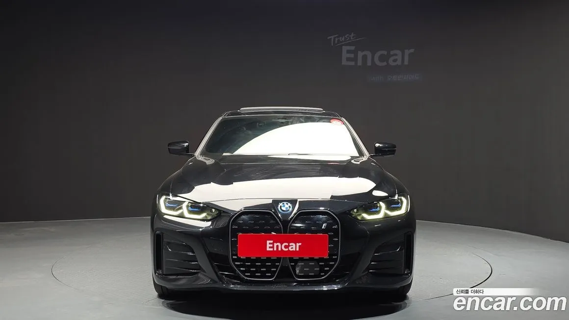BMW i4 2023 из KR, фото 3