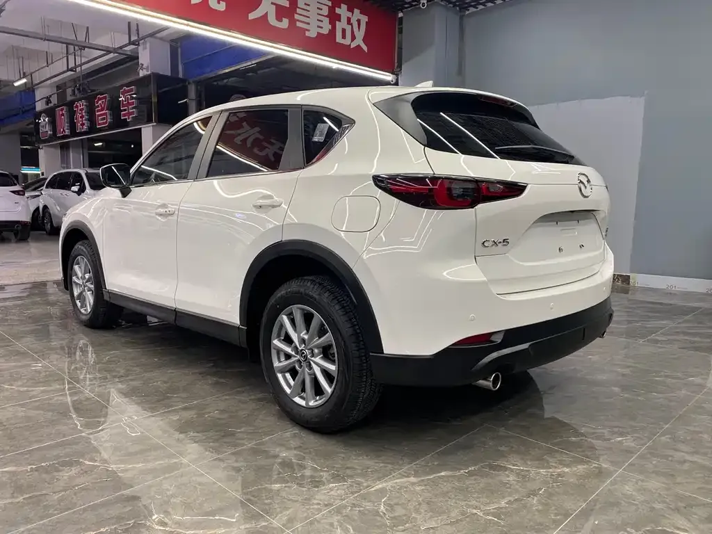 Mazda CX-5 — фото 6