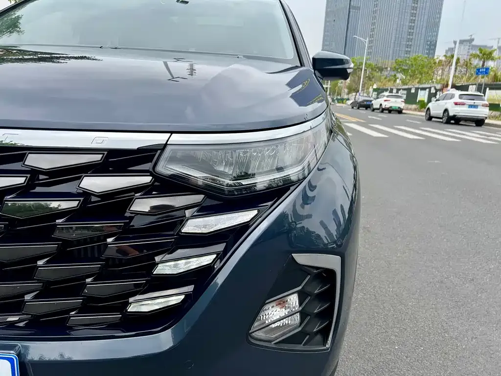 Hyundai Custo — фото 2