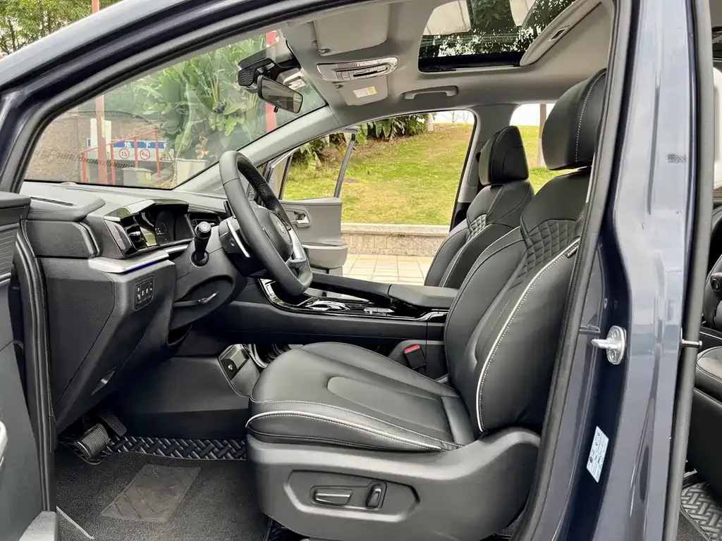 Hyundai Custo — фото 9