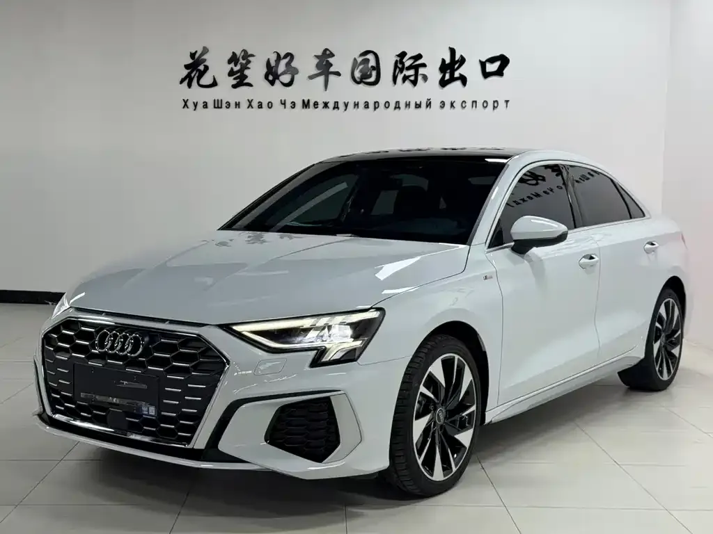 Audi A3 2022 из CN, фото 1