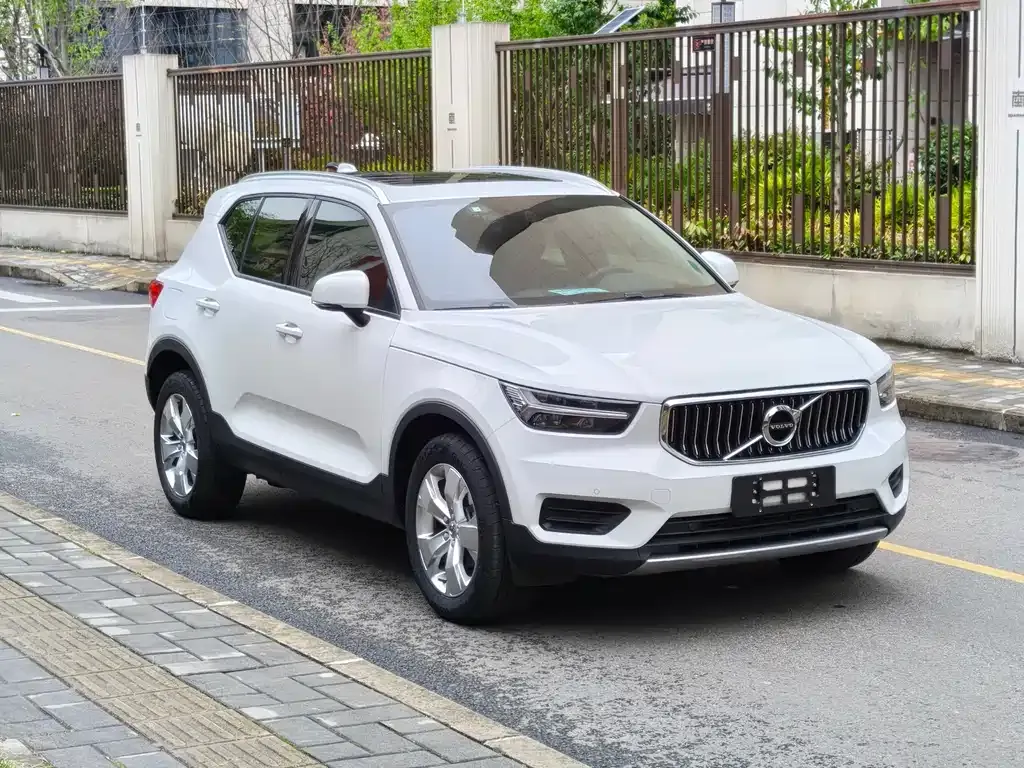Volvo XC40 2021 из CN, фото 7