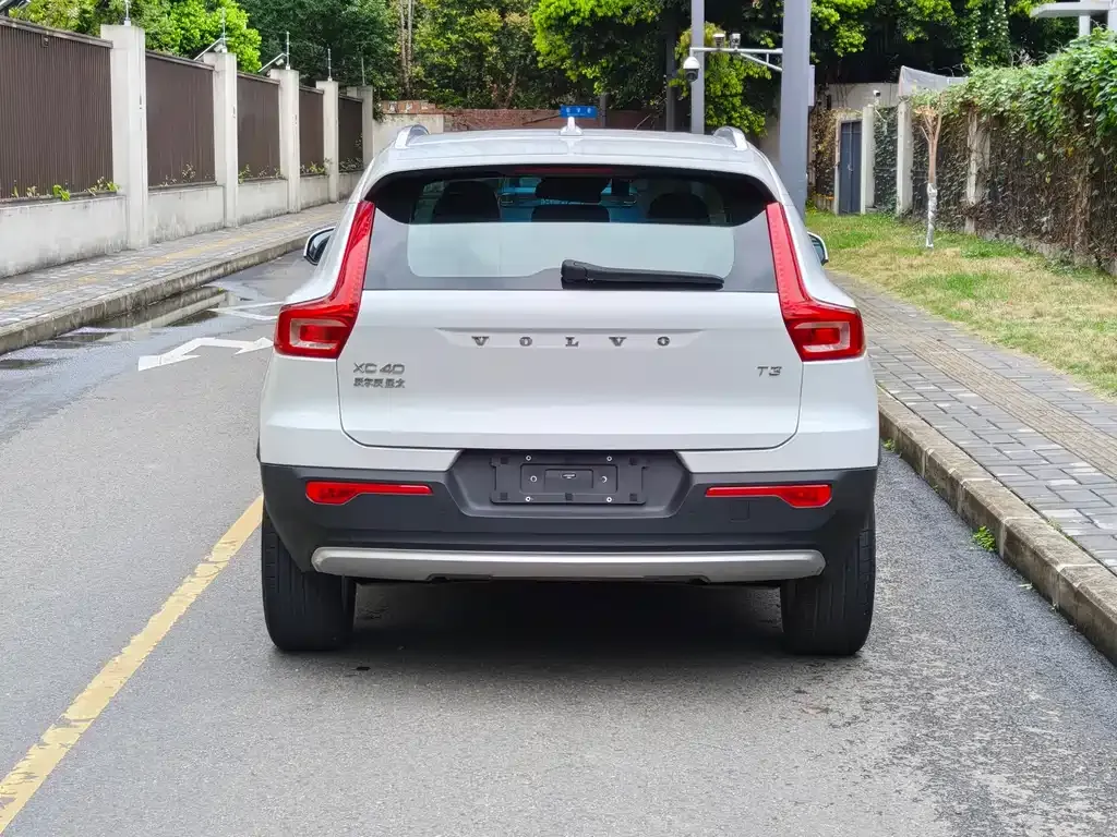 Volvo XC40 2021 из CN, фото 5