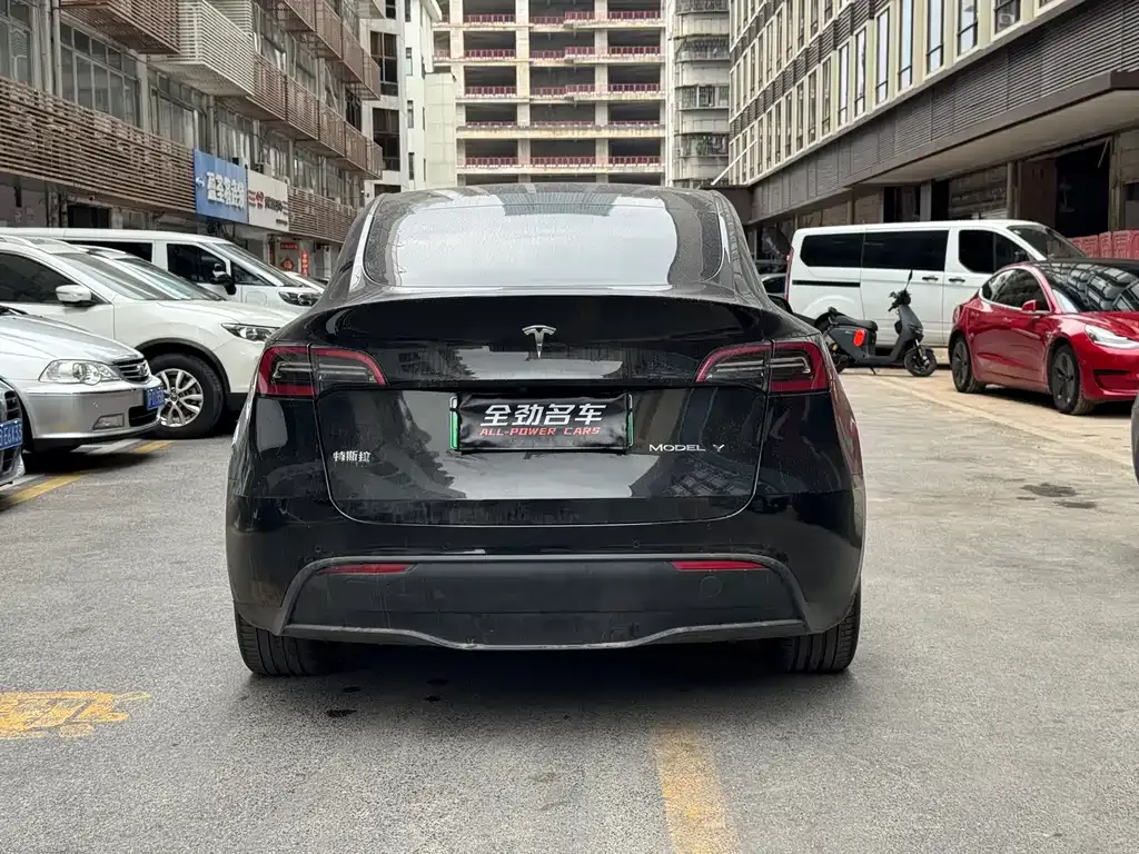 Tesla Model Y 2022 из CN, фото 5