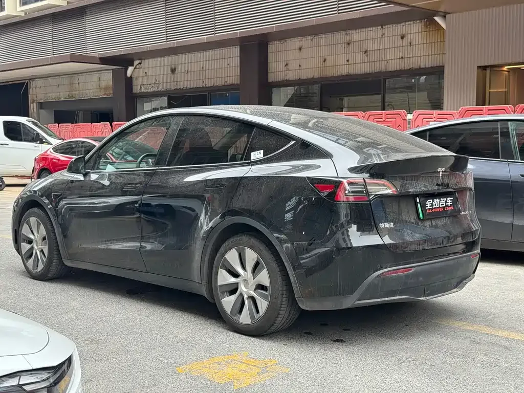 Tesla Model Y 2022 из CN, фото 10