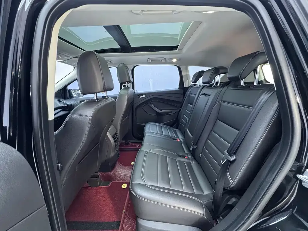 Ford Kuga 2021 из CN, фото 9