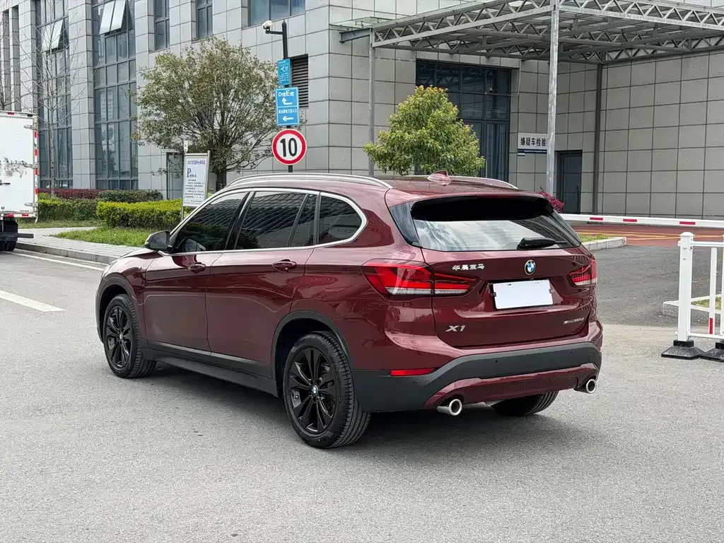 BMW X1 2021 из CN, фото 8