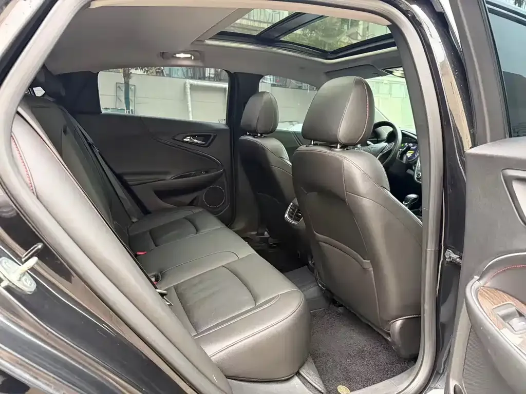 Chevrolet Malibu XL 2022 из CN, фото 3