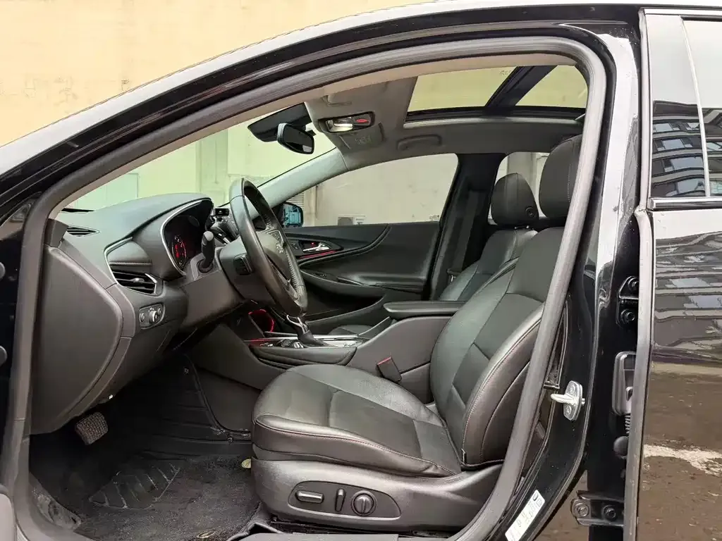 Chevrolet Malibu XL 2022 из CN, фото 2