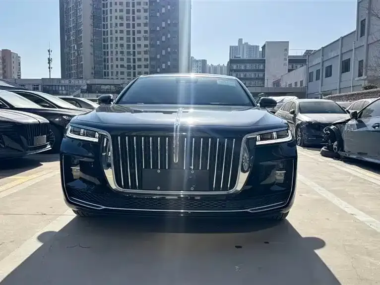 Hongqi H9 — фото 2