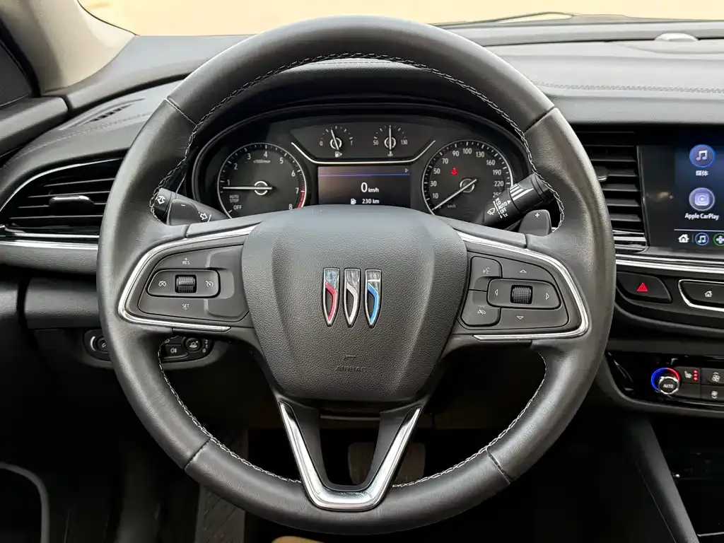 Buick Regal — фото 8