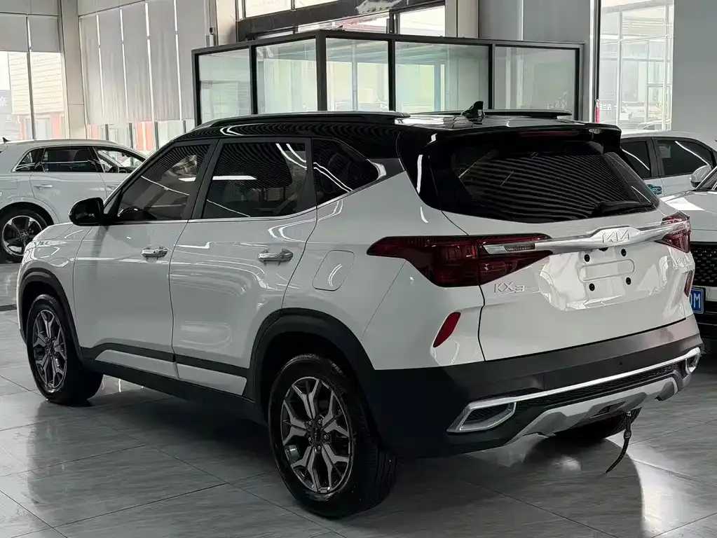 Kia KX3 — фото 10