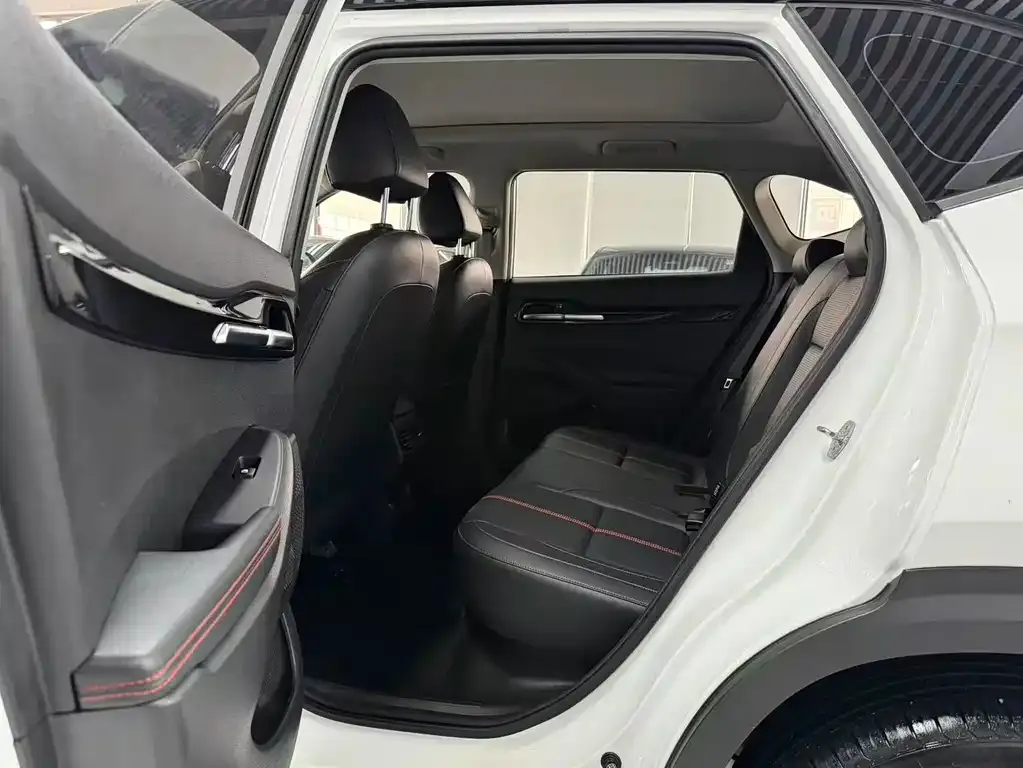Kia KX3 — фото 3