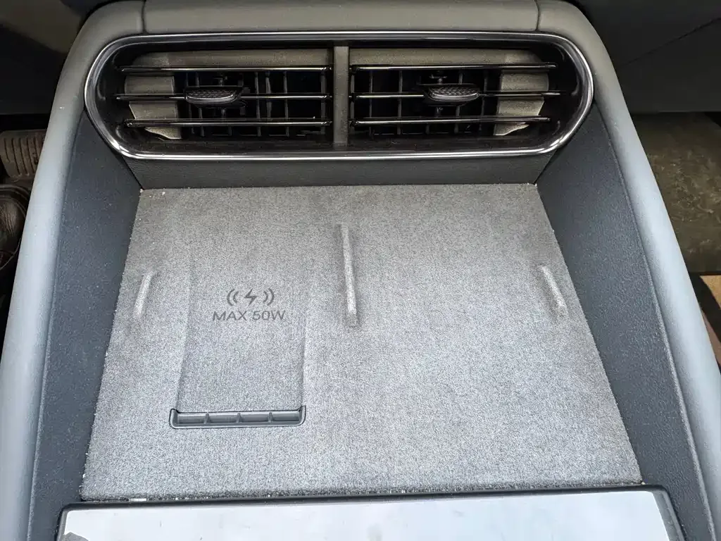 BYD Seal 06GT — фото 10