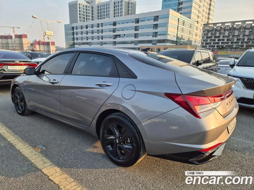 Hyundai AVANTE — фото 9