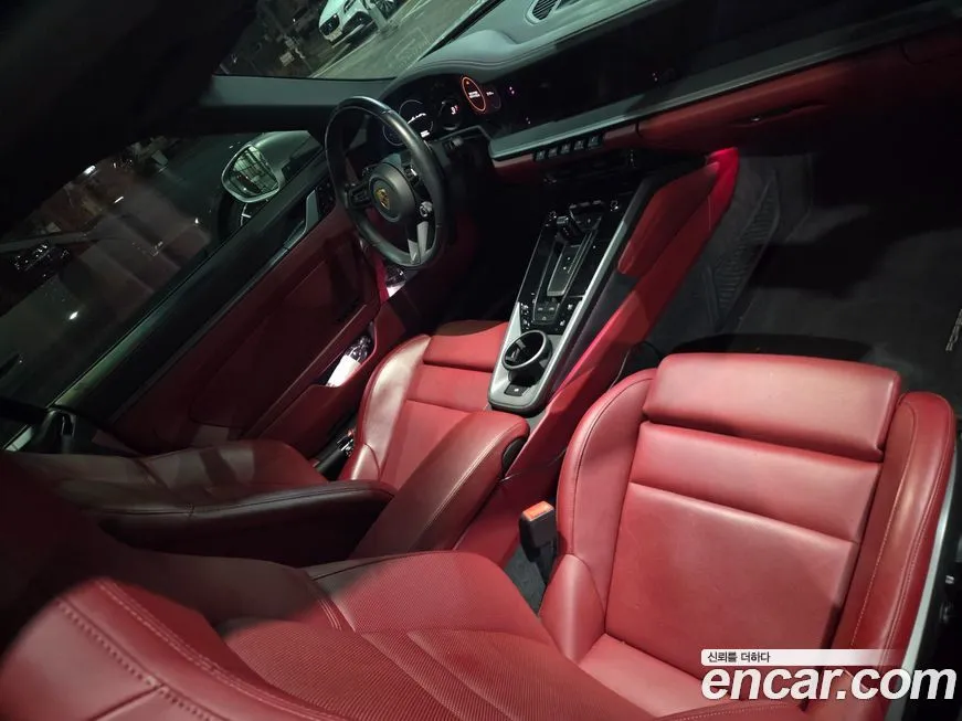 Porsche 911 2021 из KR, фото 2