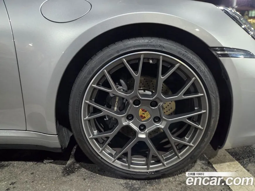 Porsche 911 2021 из KR, фото 5