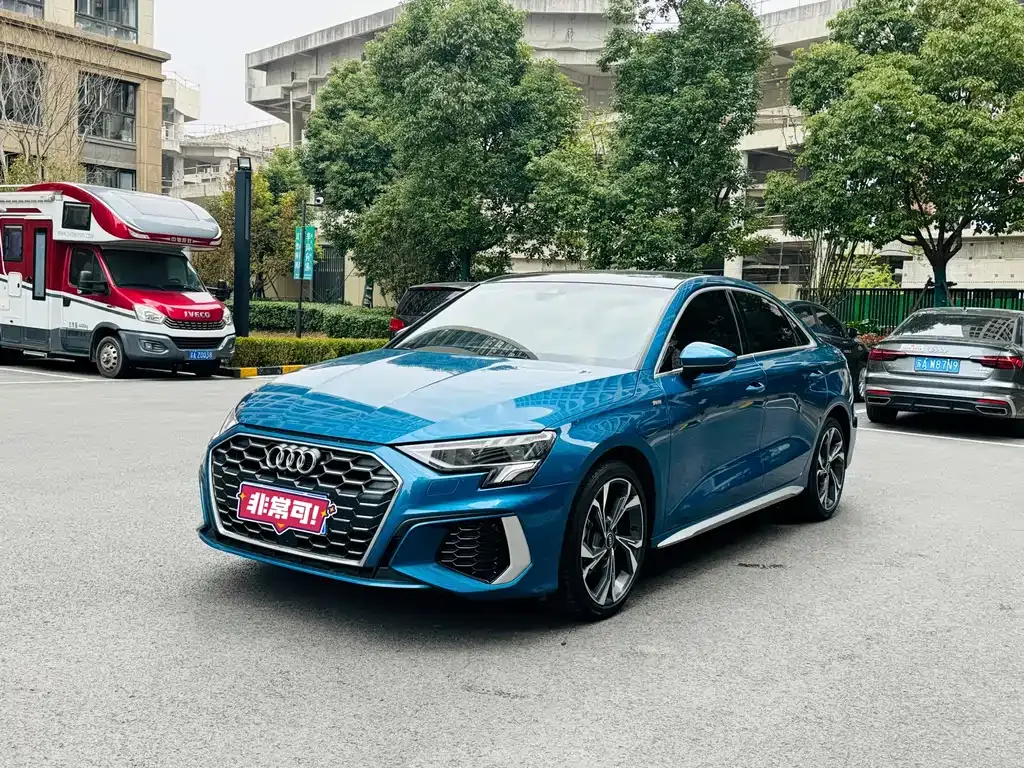 Audi A3 2022 из CN, фото 1