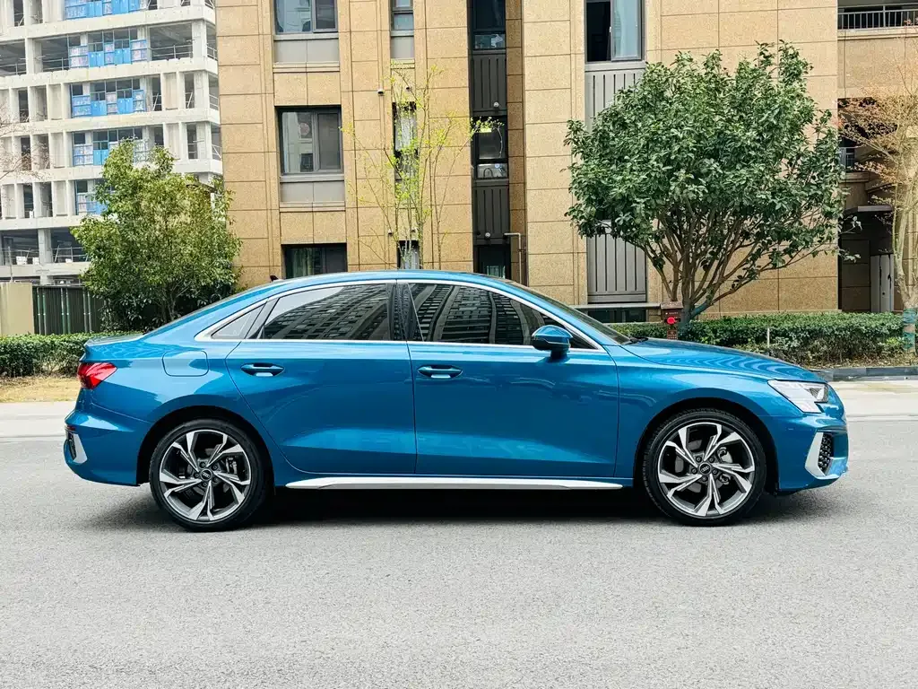 Audi A3 2022 из CN, фото 5