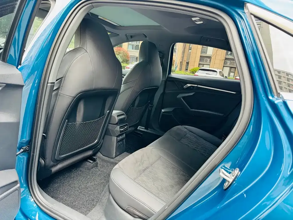 Audi A3 2022 из CN, фото 3