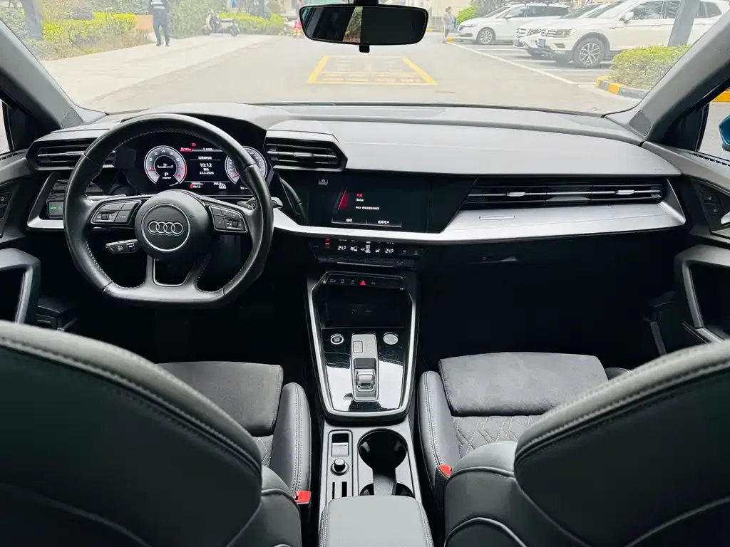 Audi A3 2022 из CN, фото 2